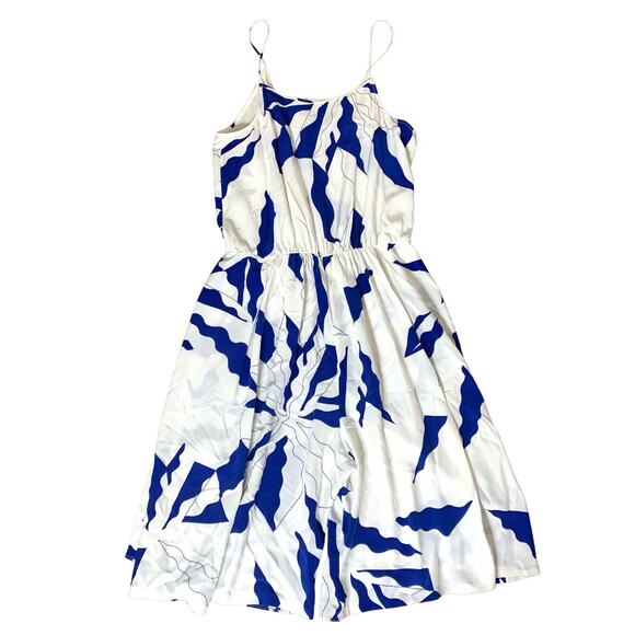 DIANE VON FURSTENBERG Silk Shorts Jumpsuit 6 Blue White Pockets Spaghetti EUC - Picture 6 of 13